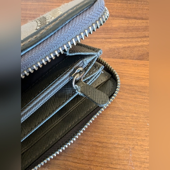 Coach Madison Zip Around Wallet - Picture 5 of 10